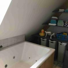 Bouwbedrijf van Engen - Ecologische eigen woning, Kockengen - Binnen kijken: badkamer kinderen waskast