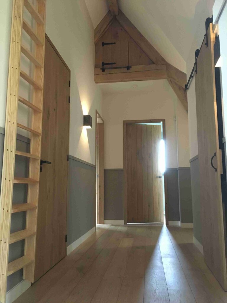 Bouwbedrijf van Engen - Ecologische eigen woning, Kockengen - Binnen kijken: gang boven