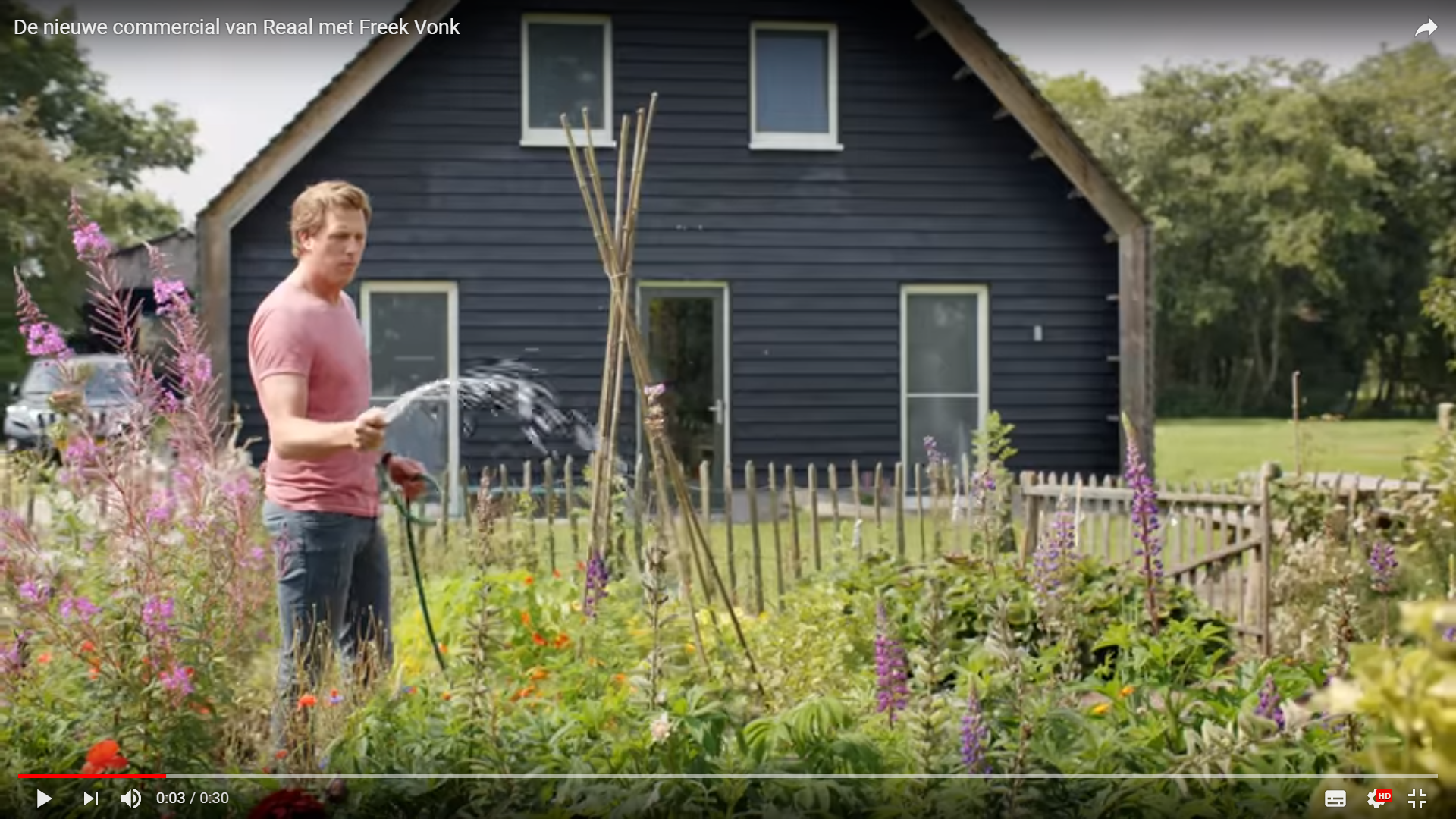 De nieuwe commercial van Reaal met Freek Vonk