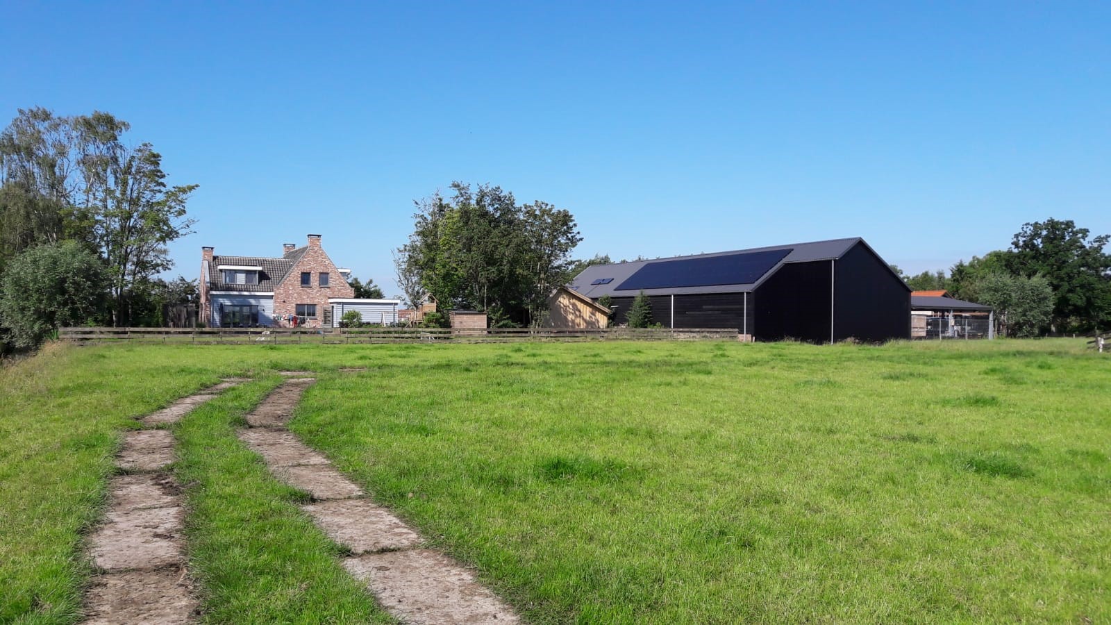 Bouwbedrijf van Engen - Uitbreiding loods BvE, Kockengen - Zonnepanelen