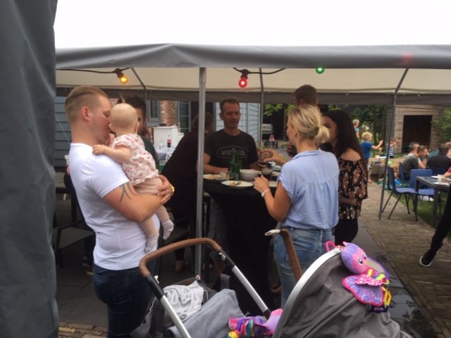 Bouwbedrijf van Engen BV - Zomer BBQ 2019 op terras Portengen