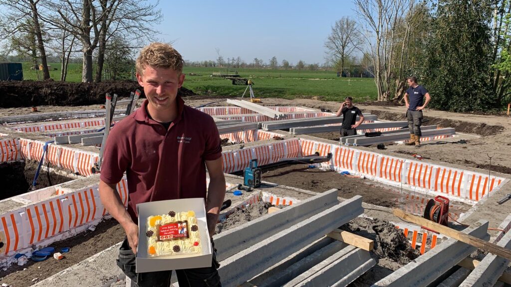 Complimenten: rondje taart langs alle lopende projecten! - Bosdijk
