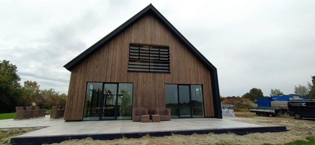 Bouwbedrijf van Engen BV - Ecologisch woonhuis, Schalkwijk - Oplevering