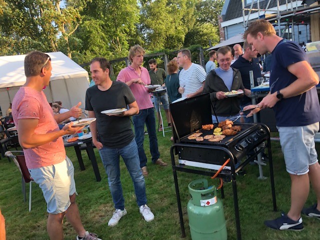 Nieuwbericht: Zomer BBQ met personeel en onderaannemers