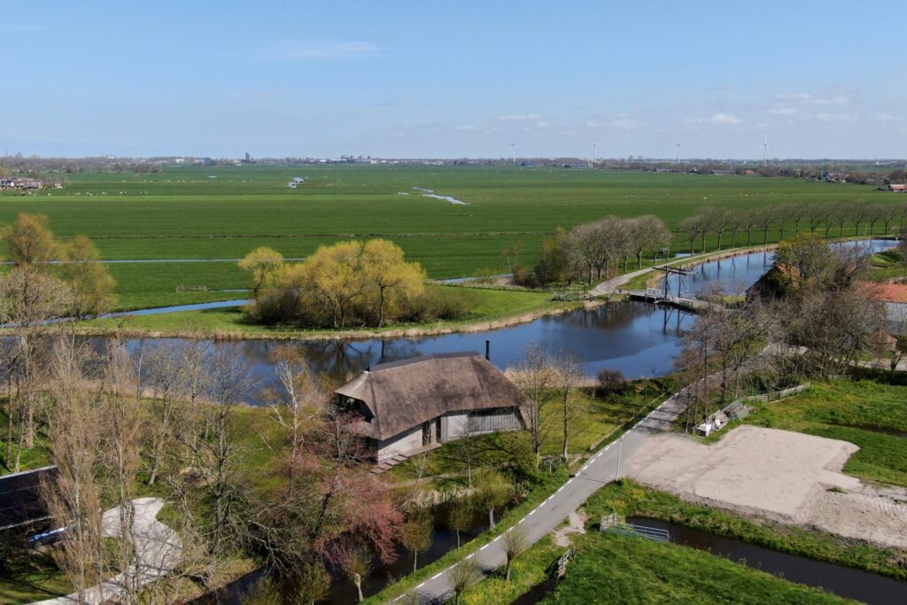 Bouwbedrijf van Engen BV - Duurzaam dijkhuis, het Groene Hart - Robert Koelewijn Fotografie