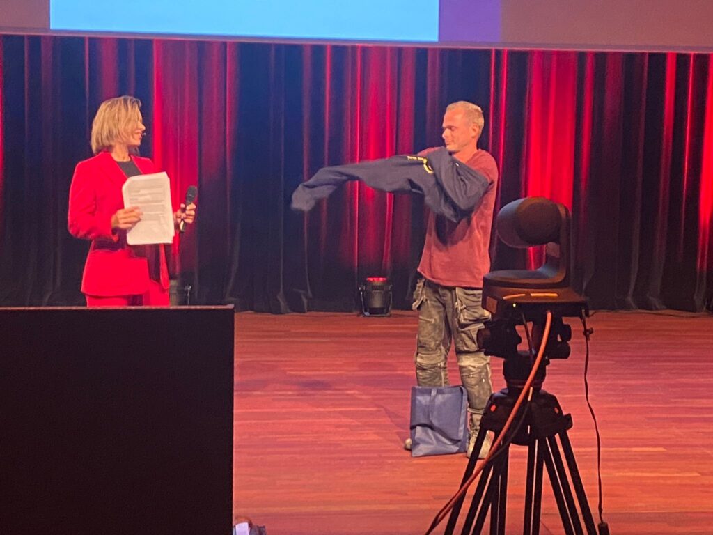 Nieuws: Timmerman Jack Bos in de prijzen bij Slimste Handen van Nederland!