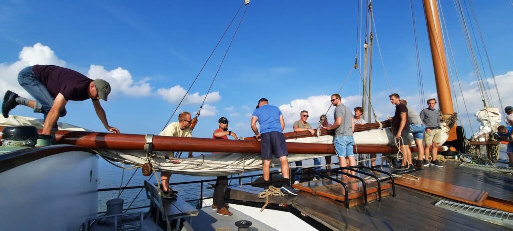 Nieuws - Weekend zeilen Terschelling 13,5 jaar bestaan BvE!
