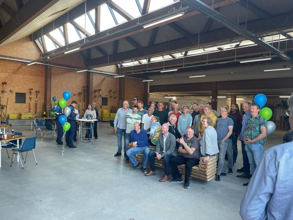 Nieuws - Opening Gemeentewerf Nieuwkoop; onze boombank is goed ontvangen!