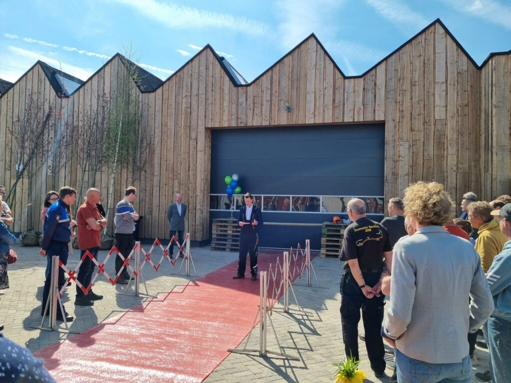 Nieuws - Opening Gemeentewerf Nieuwkoop; onze boombank is goed ontvangen!