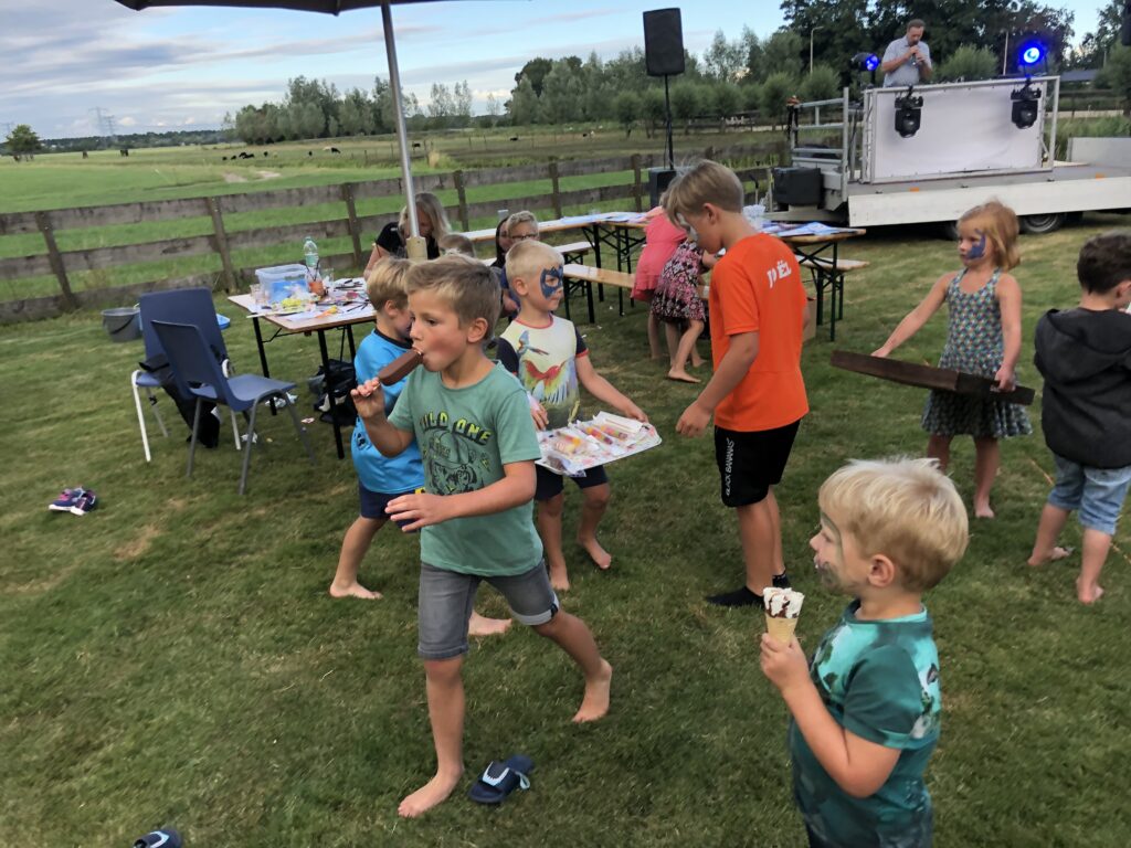 Nieuws - Zomer BBQ met personeel en onderaannemers 2022