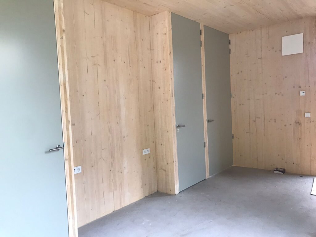 Bouwbedrijf van Engen BV - Ecologische CLT houten familiewoning, Hierden