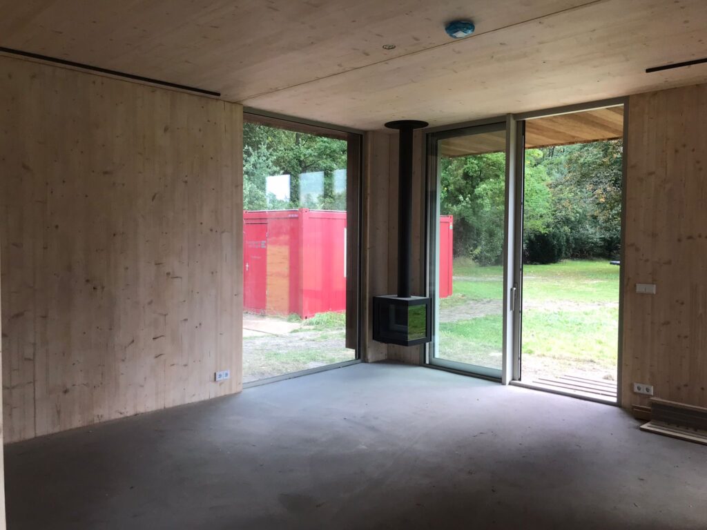 Bouwbedrijf van Engen BV - Ecologische CLT houten familiewoning, Hierden