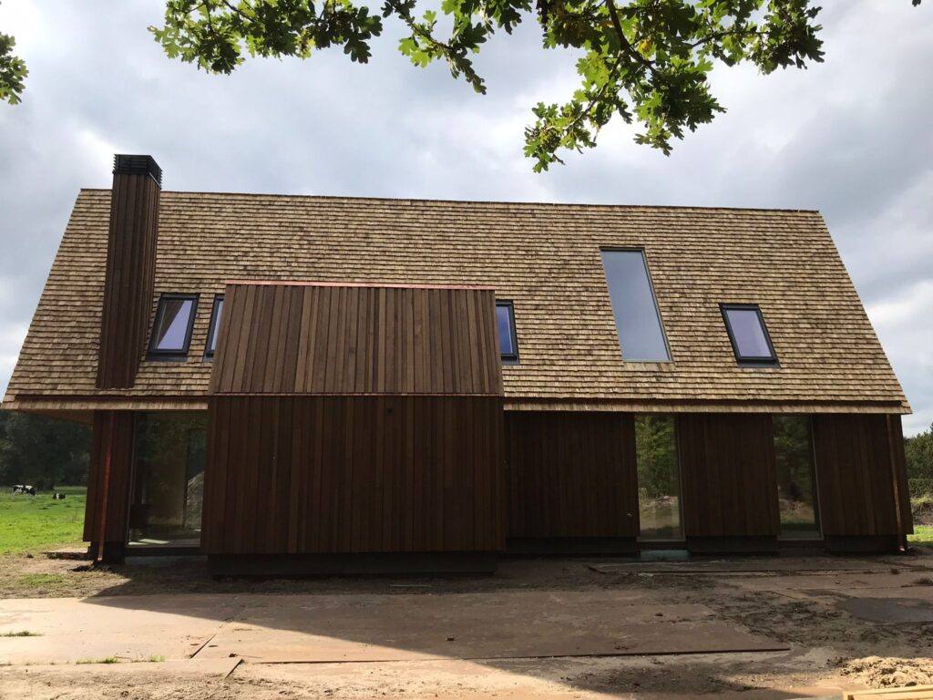 Bouwbedrijf van Engen BV - Ecologische CLT houten familiewoning, Hierden