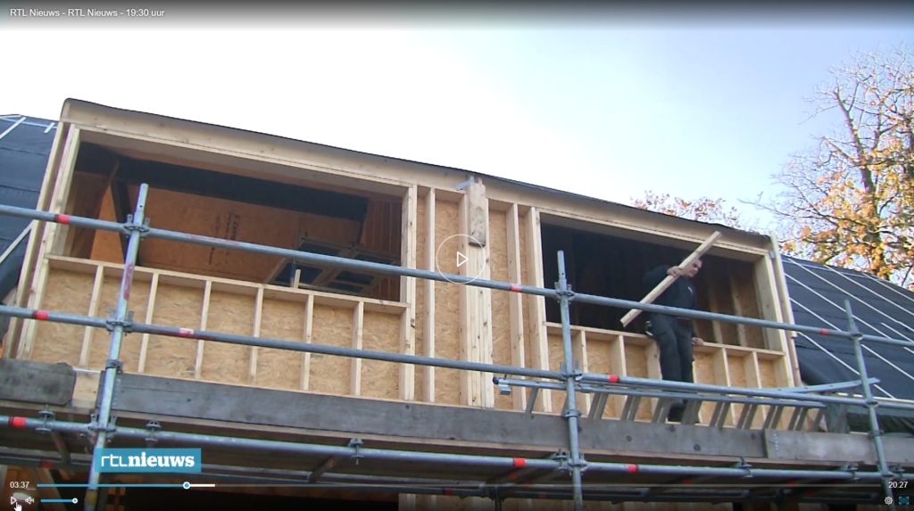 Bouwbedrijf van Engen BV - Herbouw boerderij met bijgebouw, Zevenhuizen - RTL nieuws 02-11-22