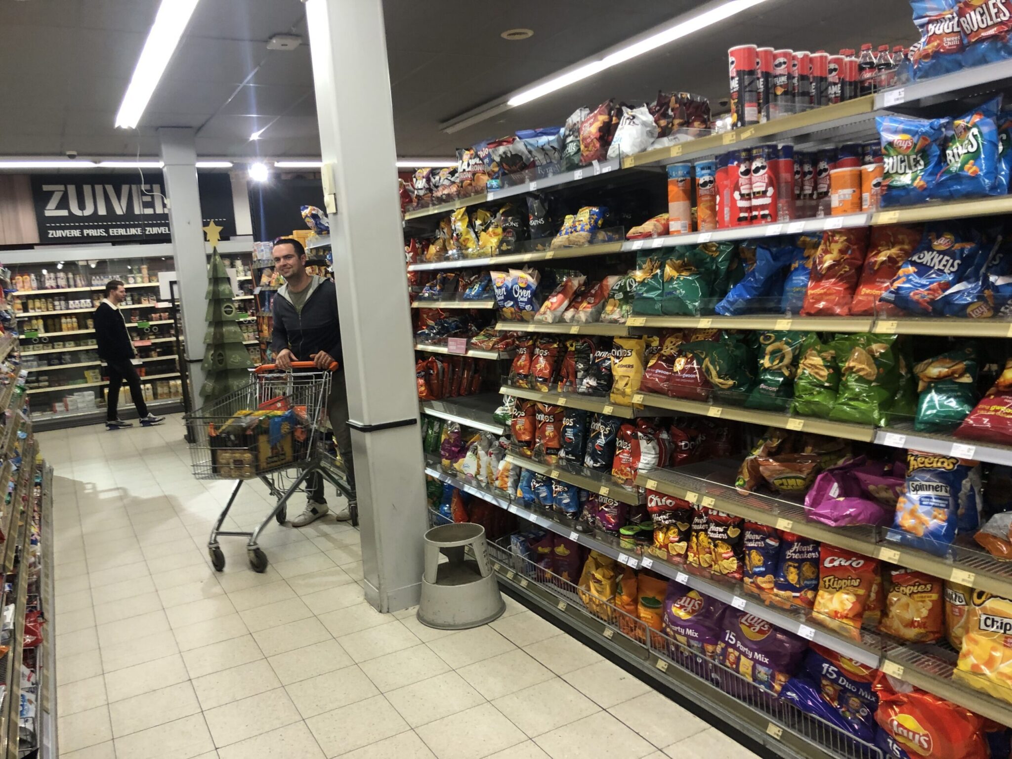 Nieuws - Kerstpakketten avond: 2 min gratis winkelen bij COOP Kockengen!