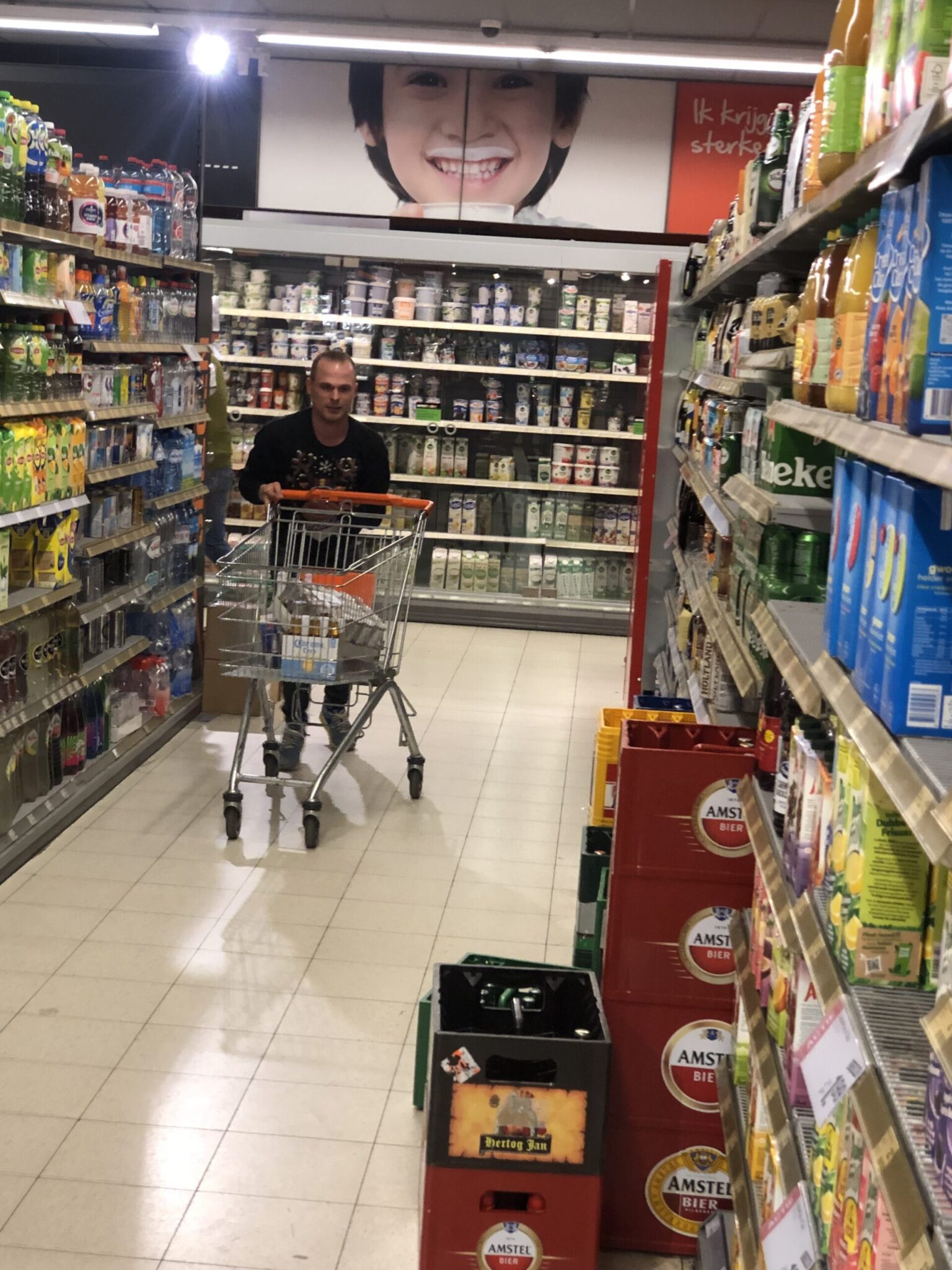 Nieuws - Kerstpakketten avond: 2 min gratis winkelen bij COOP Kockengen!
