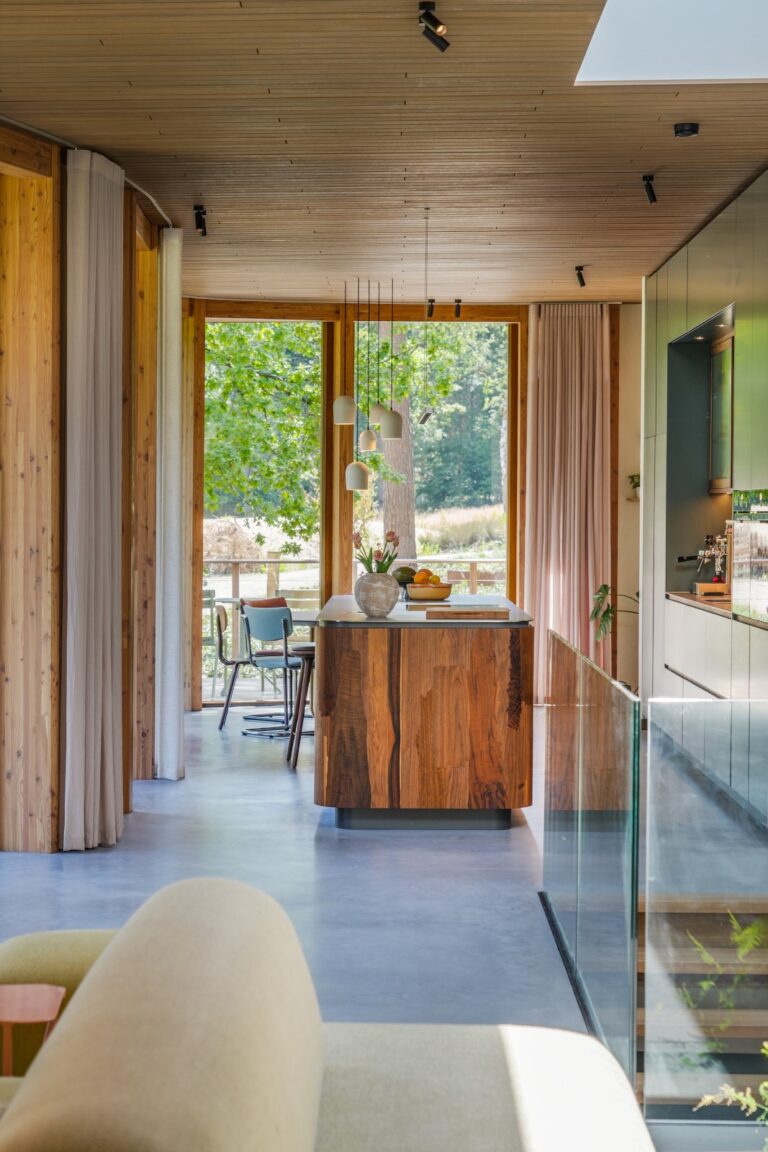Bouwbedrijf van Engen BV - Ecologisch villa & guesthouse, Utrechtse Heuvelrug - Robert Koelewijn Fotografie