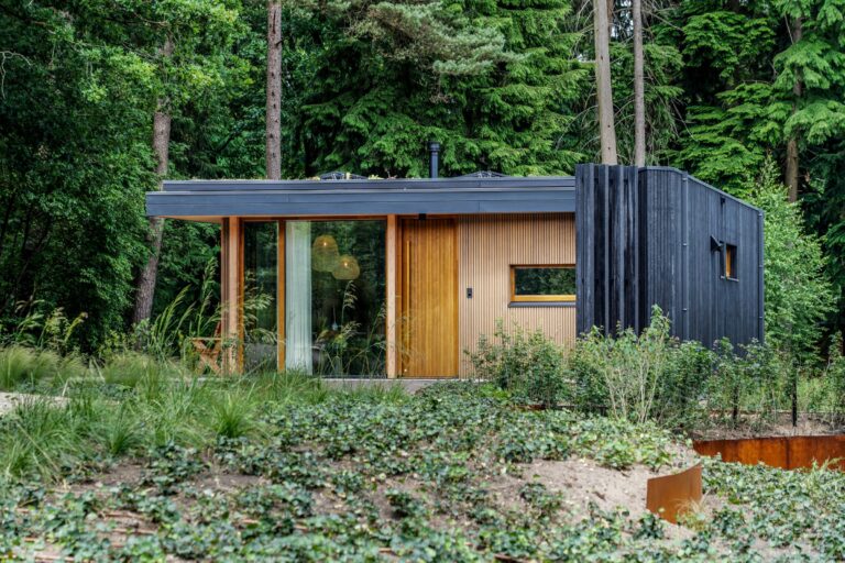Bouwbedrijf van Engen BV - Ecologisch villa & guesthouse, Utrechtse Heuvelrug - Robert Koelewijn Fotografie