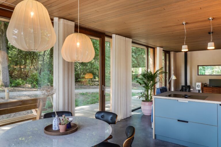 Bouwbedrijf van Engen BV - Ecologisch villa & guesthouse, Utrechtse Heuvelrug - Robert Koelewijn Fotografie