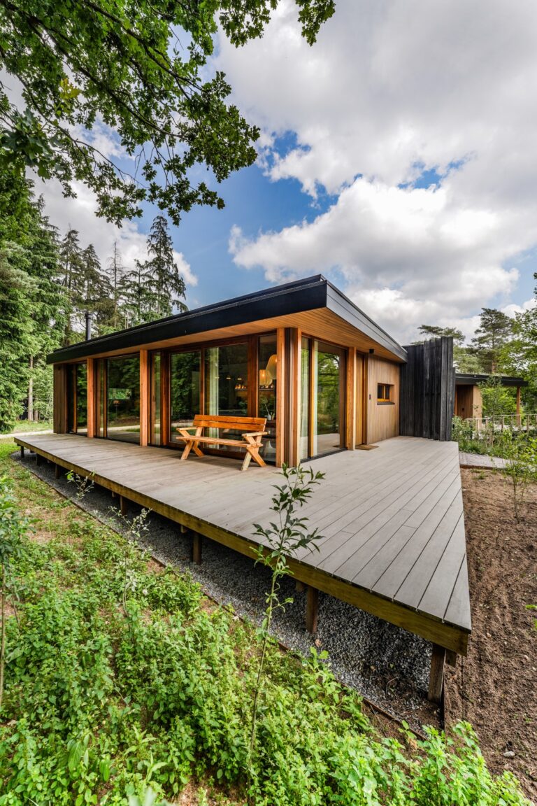 Bouwbedrijf van Engen BV - Ecologisch villa & guesthouse, Utrechtse Heuvelrug - Robert Koelewijn Fotografie