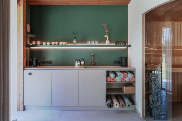 Bouwbedrijf van Engen BV - Ecologisch villa & guesthouse, Utrechtse Heuvelrug - Robert Koelewijn Fotografie