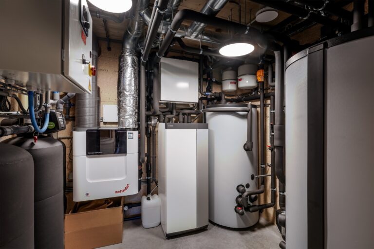 Bouwbedrijf van Engen BV - Ecologisch villa & guesthouse, Utrechtse Heuvelrug - Robert Koelewijn Fotografie