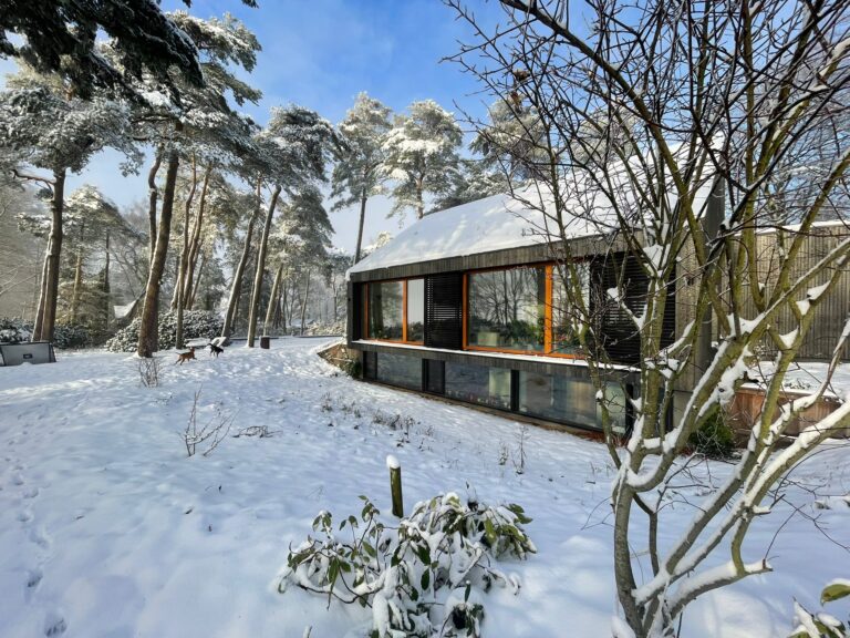 Bouwbedrijf van Engen BV - Ecologische villa en bijgebouw, Maarn