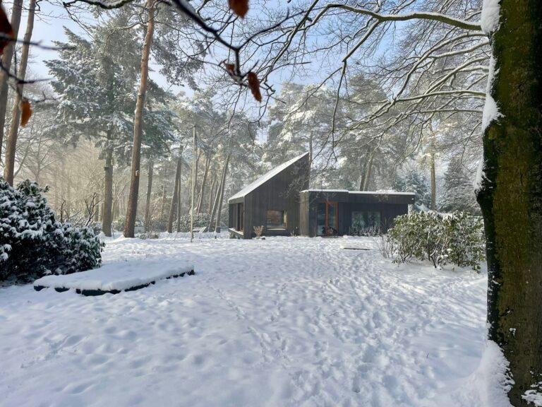 Bouwbedrijf van Engen BV - Ecologische villa en bijgebouw, Maarn