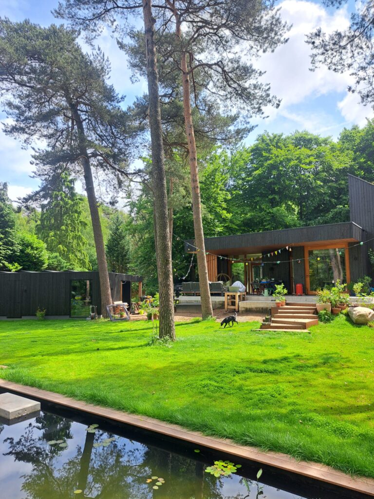 Bouwbedrijf van Engen BV - Ecologische villa en bijgebouw, Maarn