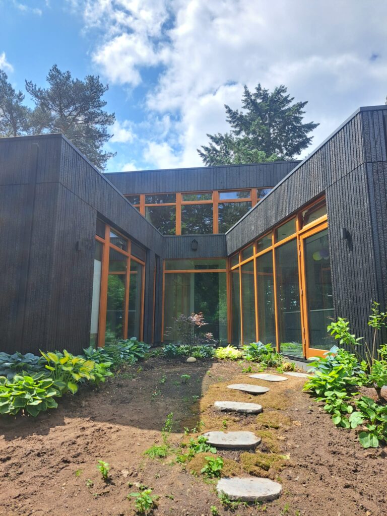 Bouwbedrijf van Engen BV - Ecologische villa en bijgebouw, Maarn