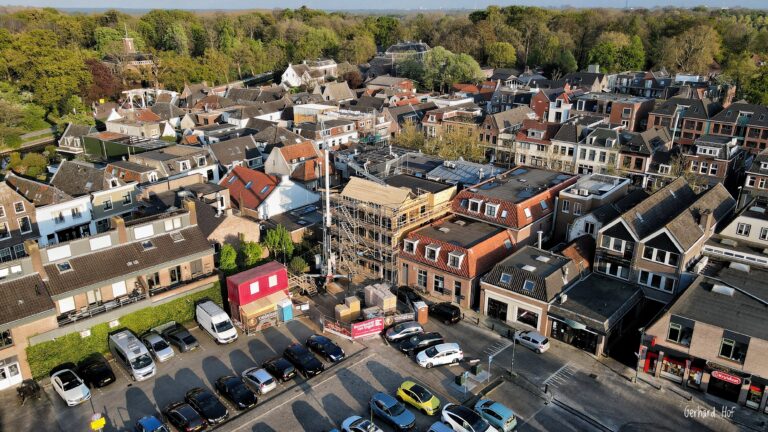 Bouwbedrijf van Engen BV - Duurzame winkel en 2 appartementen, Breukelen