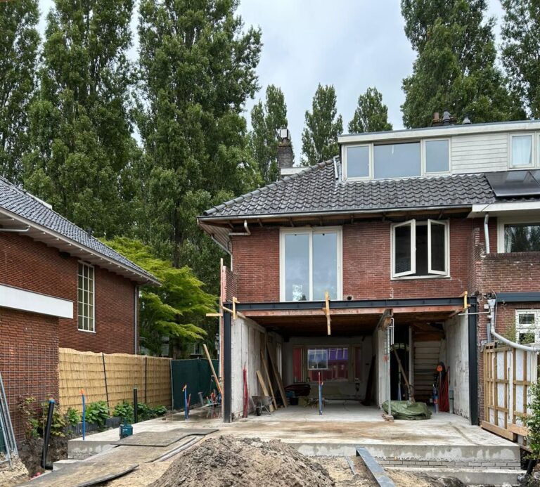Bouwbedrijf van Engen BV - Verbouwing woonhuis en tuinhuis, Amstelveen