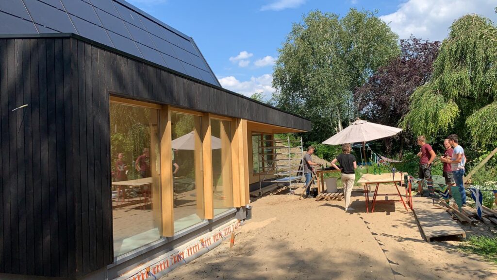 Bouwbedrijf van Engen BV - Ecologisch woonhuis, Zeist - Hoogste punt